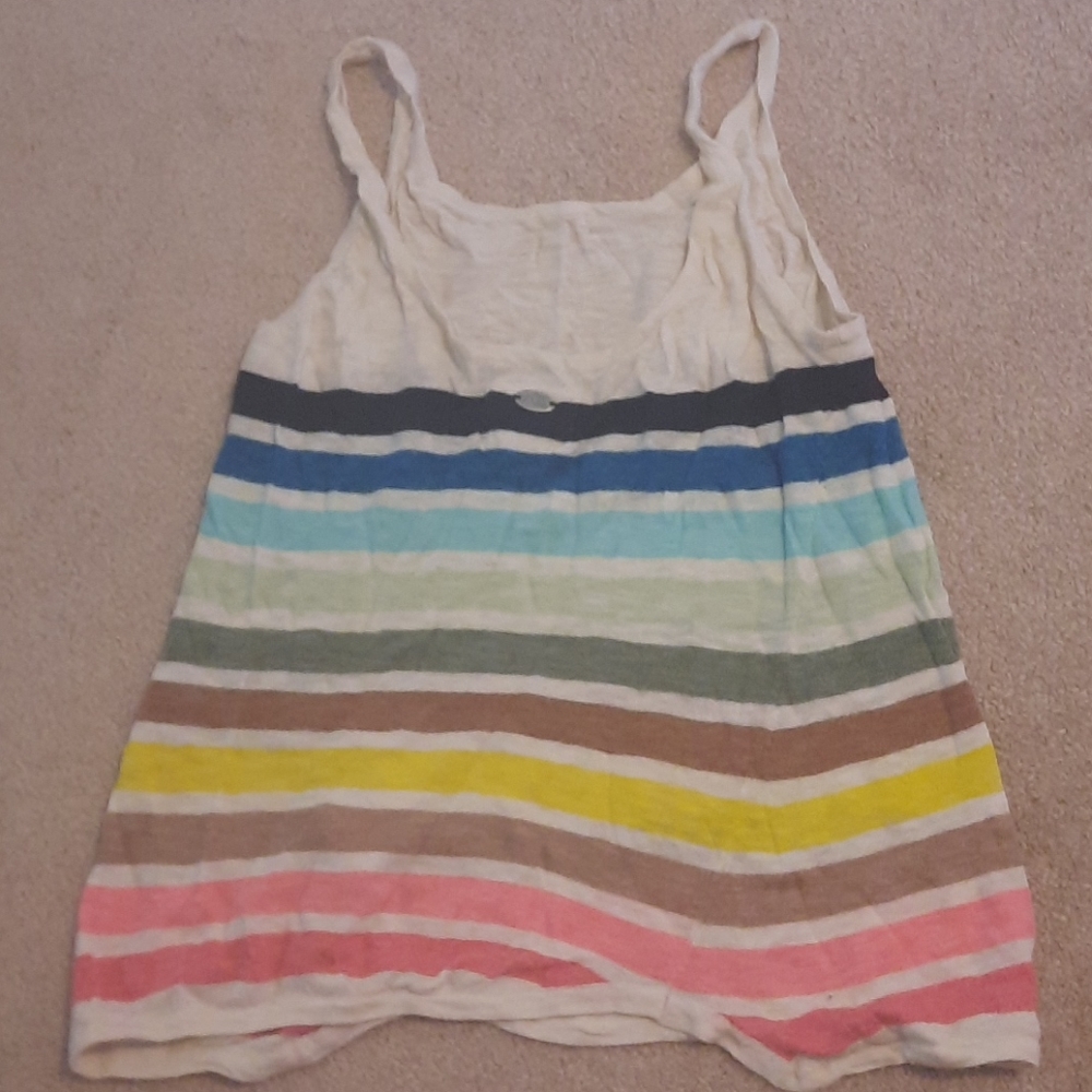 ✨️HOST PICK ✨️Rainbow tank - Picture 4 of 5